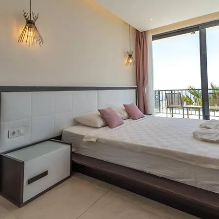 Akbel 4 Bedroom - 8394 *