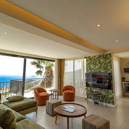 Akbel 4 Bedroom - 8394 *
