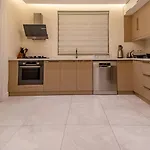 Akbel 4 Bedroom - 8394