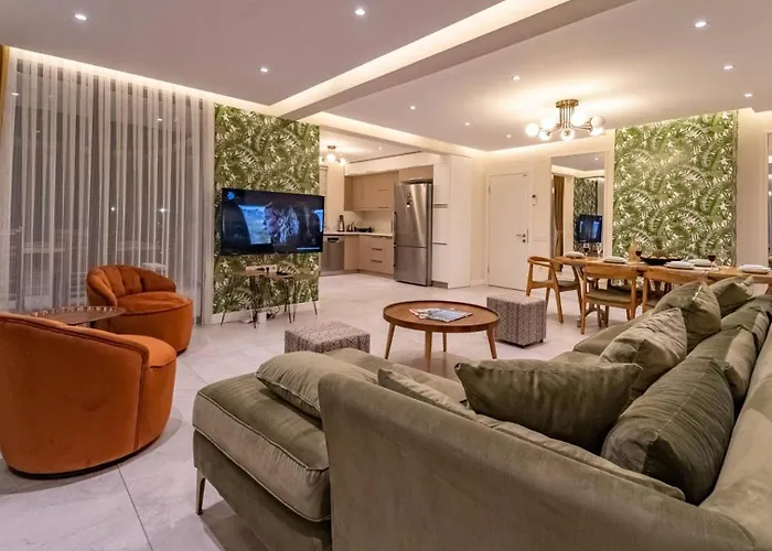 Villa Akbel 4 Bedroom - 8394 *